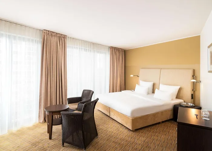 elaya hotel hamburg finkenwerder ehemals The Rilano Hotel Hamburg-Harburg